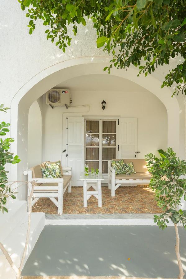 Loukas&Emma Eco Houses Perissa (Santorini) Exterior foto